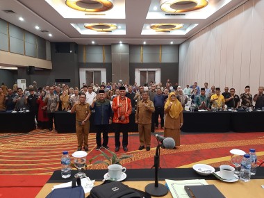 Bimtek Peningkatan Kapasitas LPM se-Kota Padang