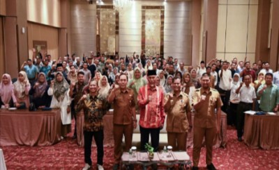 Gubernur Resmi Buka Rakor BUMNag se-Sumatera Barat