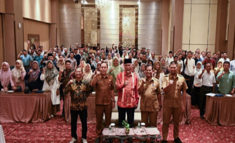 Gubernur Mahyeldi Hadir di Rakor BUM Des dan BUM Nag